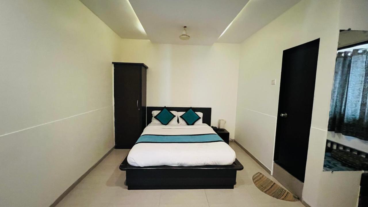 Farm House Residency Vasai-Virar Exterior foto